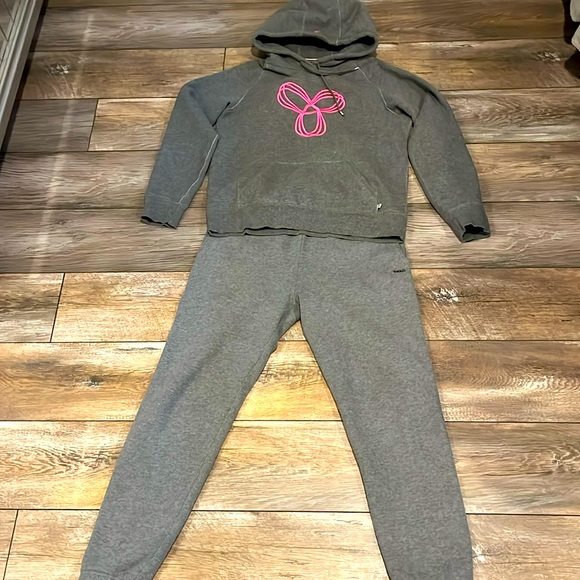 TNA sweat set - Picture 2 of 9